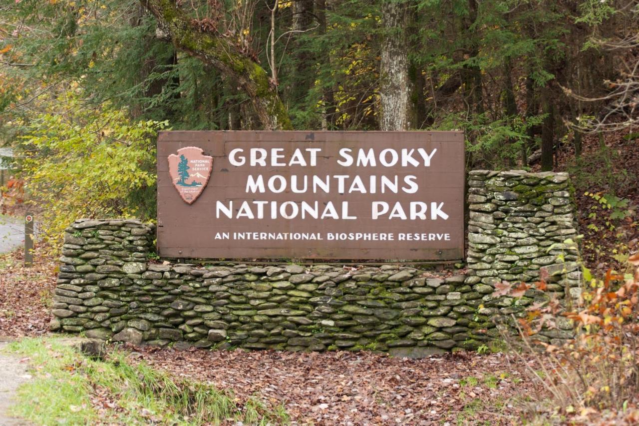 Her Majesty'S Way, Awesome Mtn Views, 1089 Free Tickets Each Paid Day, Dollywood And More ガトリンバーグ エクステリア 写真