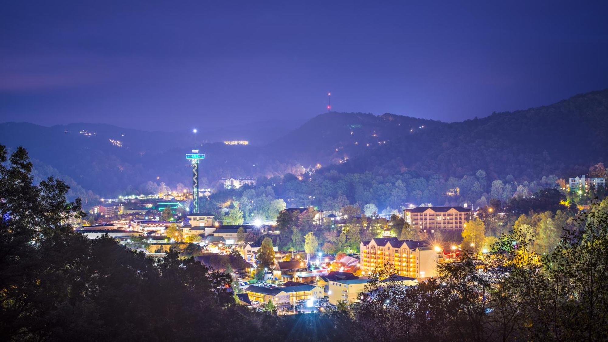 Her Majesty'S Way, Awesome Mtn Views, 1089 Free Tickets Each Paid Day, Dollywood And More ガトリンバーグ エクステリア 写真