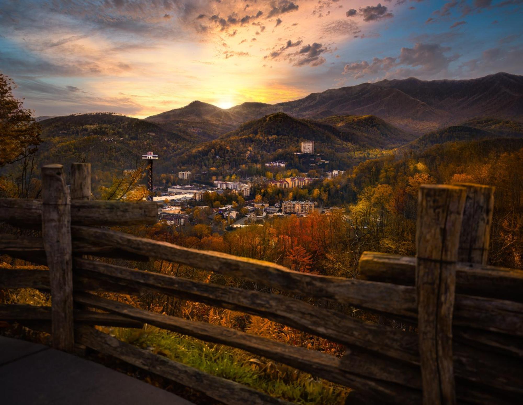 Her Majesty'S Way, Awesome Mtn Views, 1089 Free Tickets Each Paid Day, Dollywood And More ガトリンバーグ エクステリア 写真