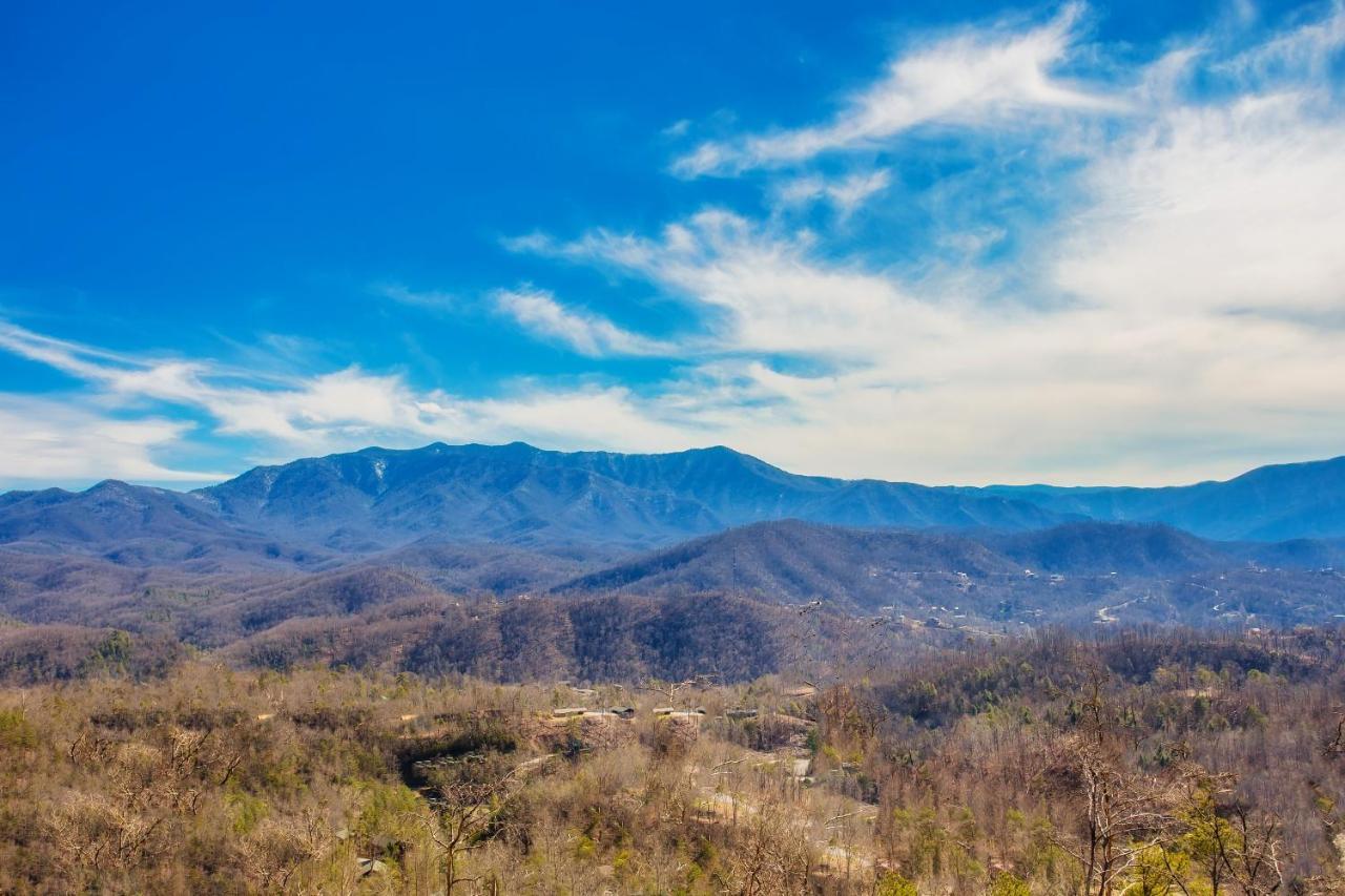 Her Majesty'S Way, Awesome Mtn Views, 1089 Free Tickets Each Paid Day, Dollywood And More ガトリンバーグ エクステリア 写真